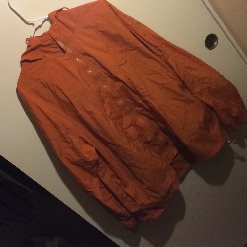 IZOD WindBreaker